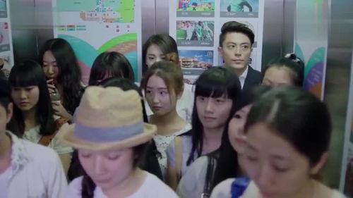 撩妹大队吃瓜,揭秘校园里的甜蜜秘密