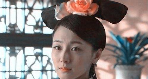 打扫宫女在线吃瓜,意外成为宫廷吃瓜热门现场